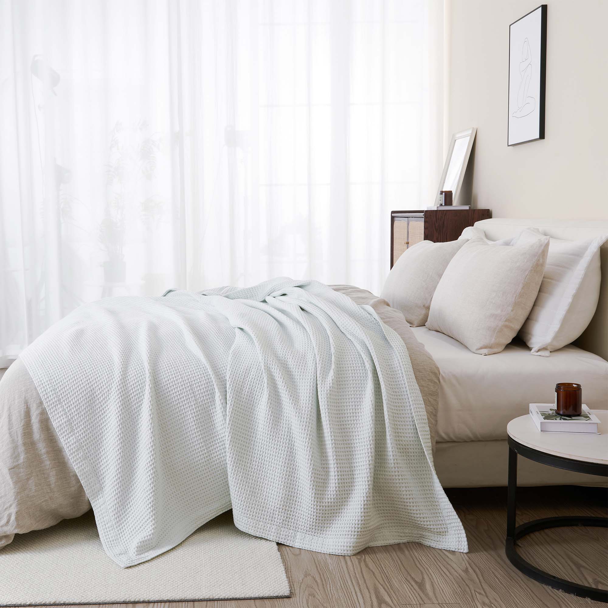 100% Cotton Waffle Weave Blanket - Mikala Collection - Image 15