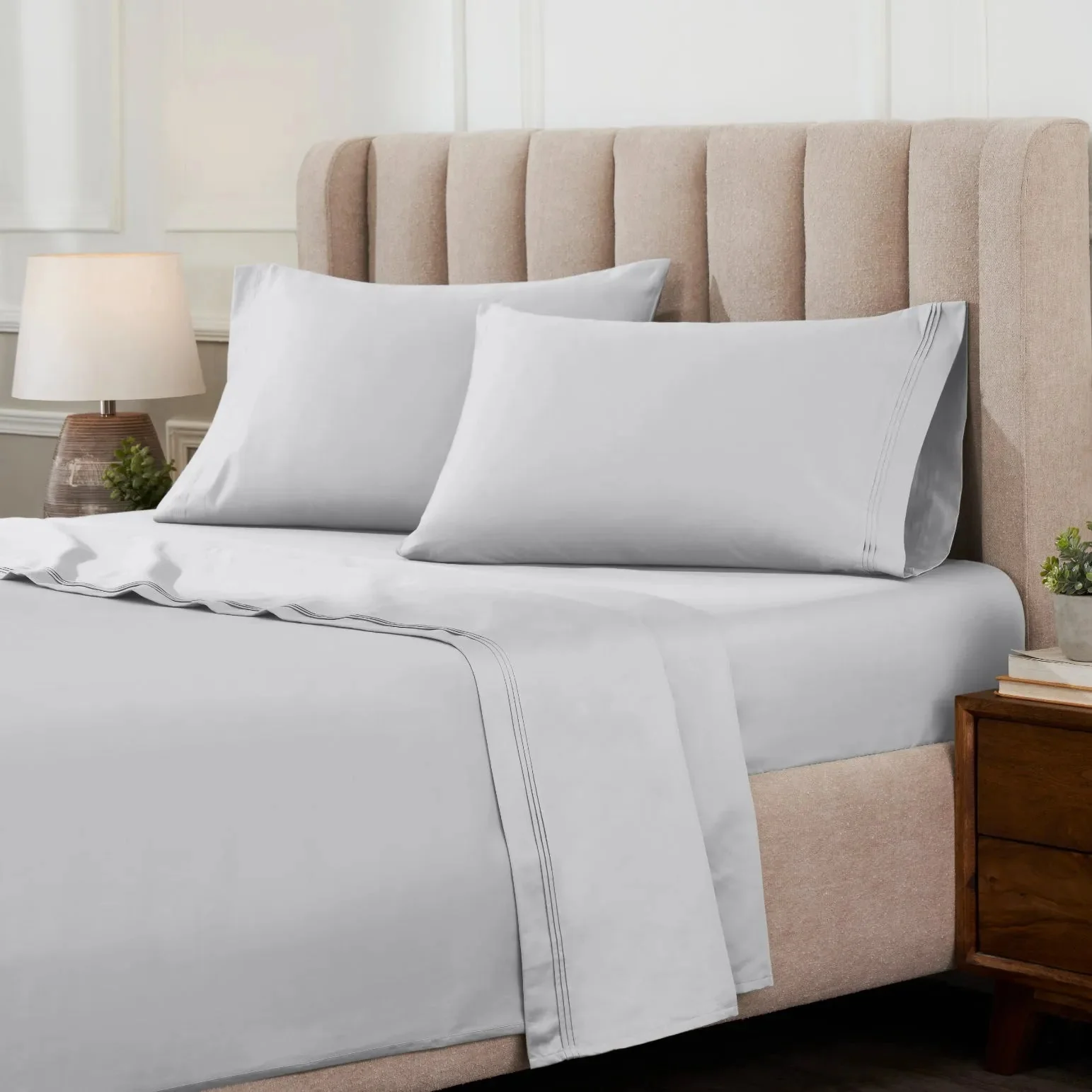 1000 Thread Count Egyptian Cotton Sateen Extra-Deep Sheet Set - Image 2