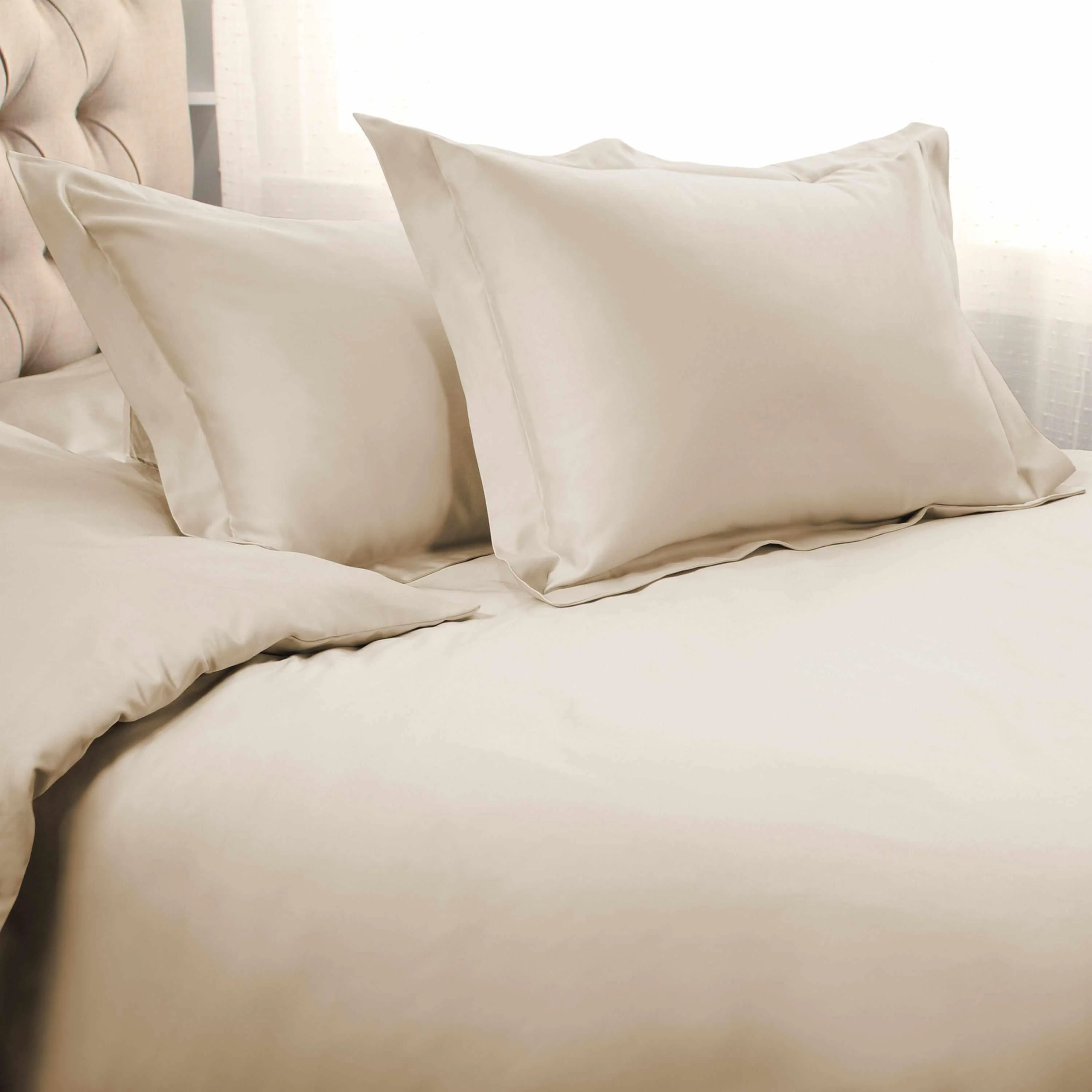 1000 Thread Count Egyptian Cotton Solid Duvet Cover Set - Image 2