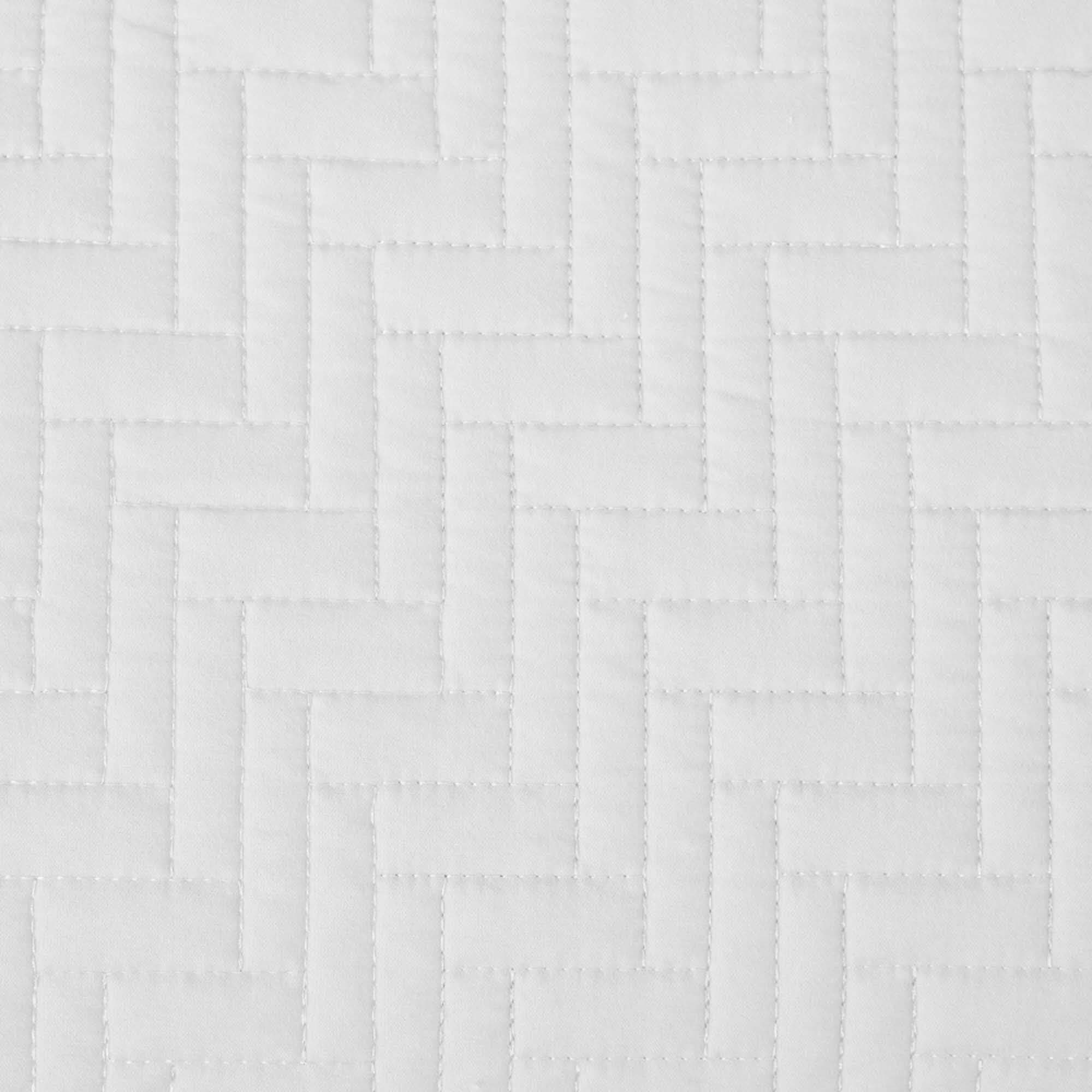 3-Piece Herringbone Stitched Quilt - Louise Collection - Image 4