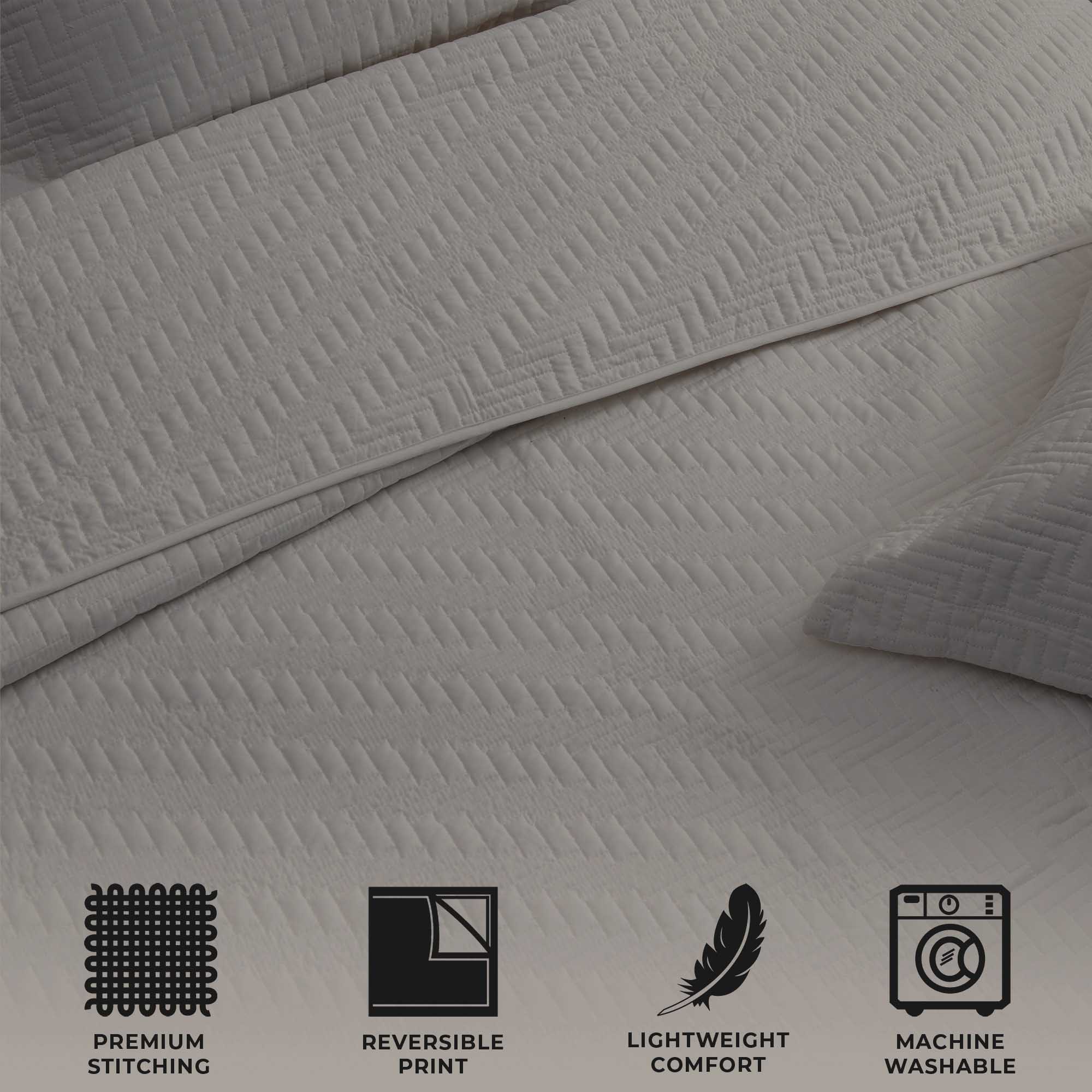 3-Piece Herringbone Stitched Quilt - Louise Collection - Image 8