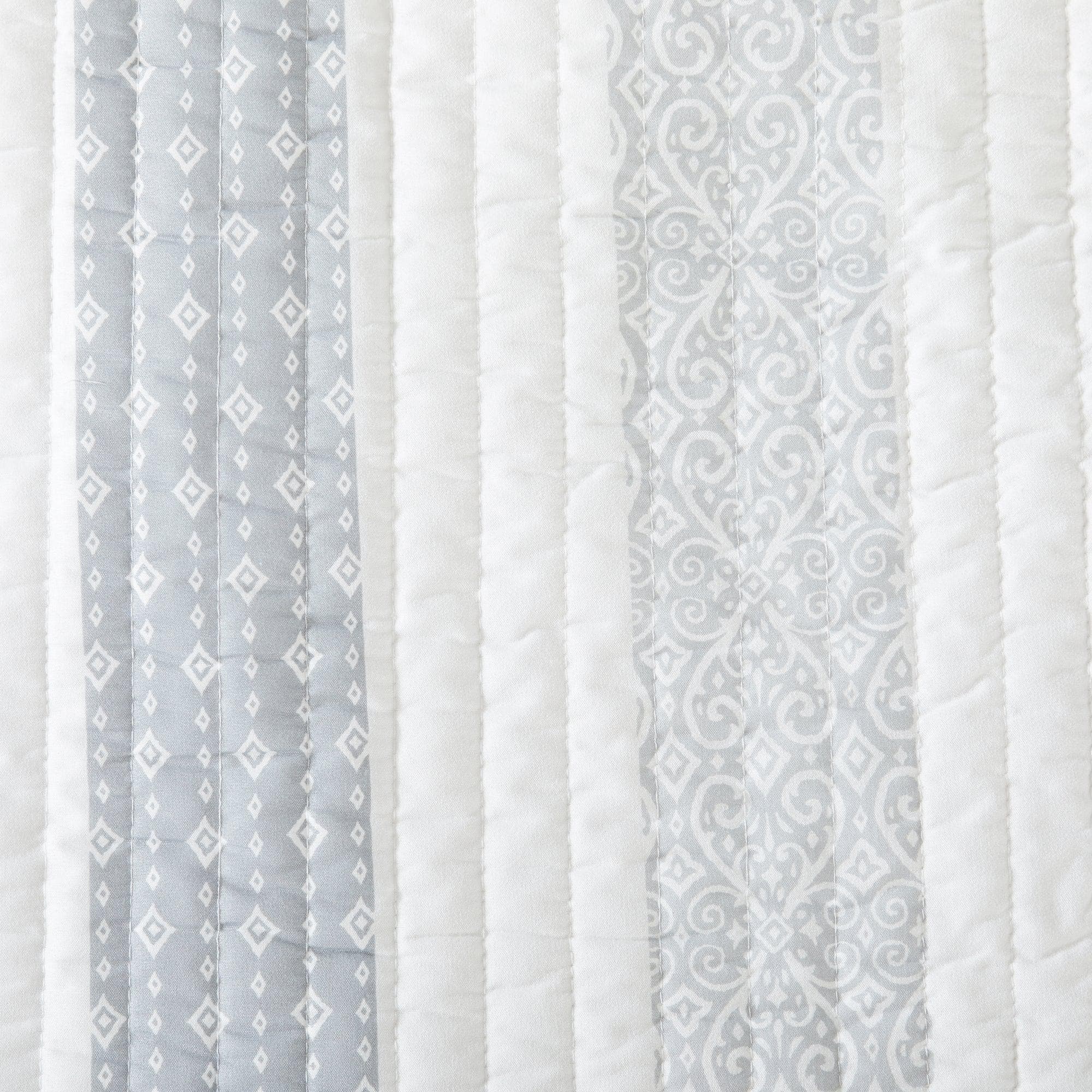 3-Piece Stripe Quilt - Adele Collection - Image 5