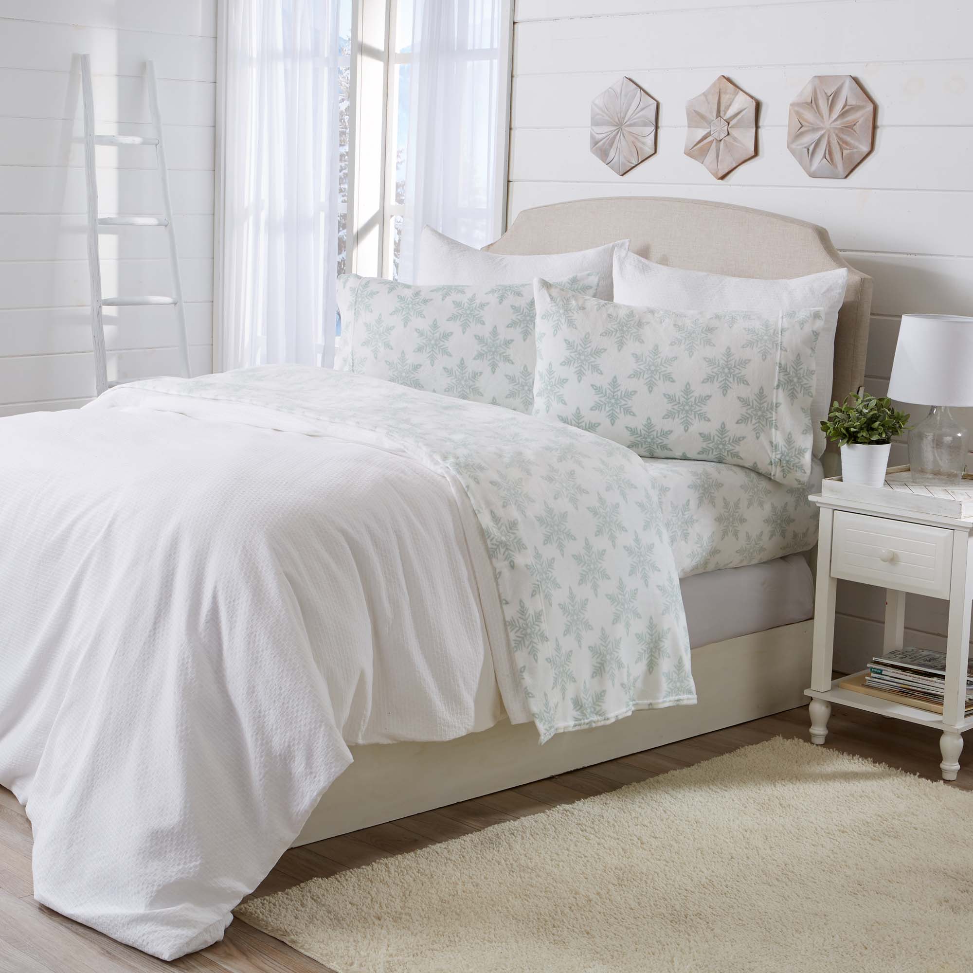 4-Piece Printed Plush Sheet Set - Velvet Luxe Collection - Image 18