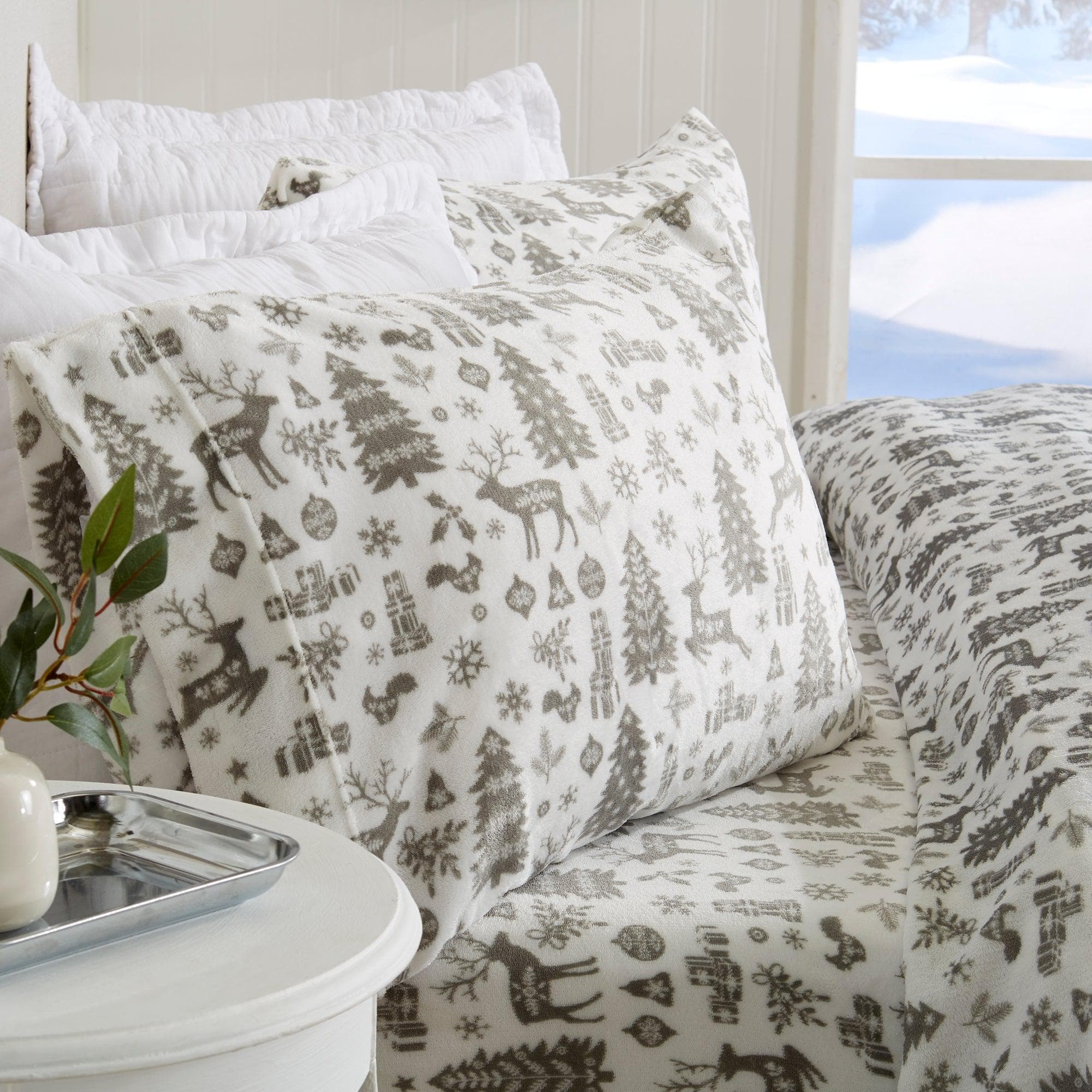 4-Piece Printed Plush Sheet Set - Velvet Luxe Collection - Image 71