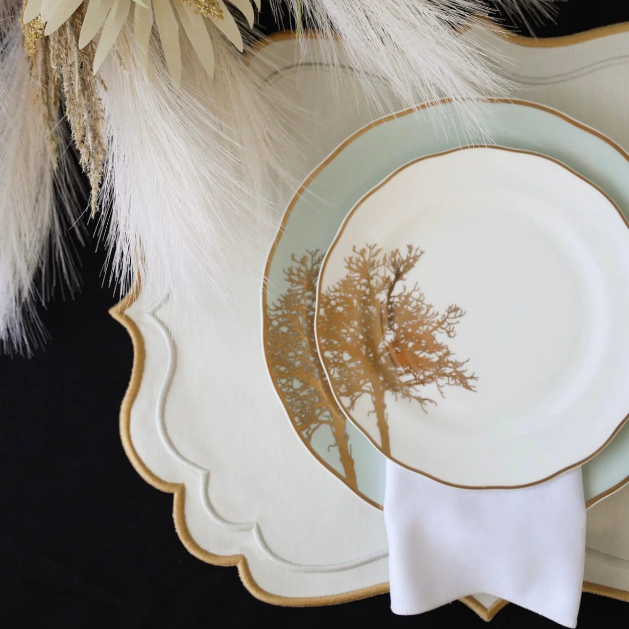 Arista Ivory Rectangle Fabric Placemat - Image 5