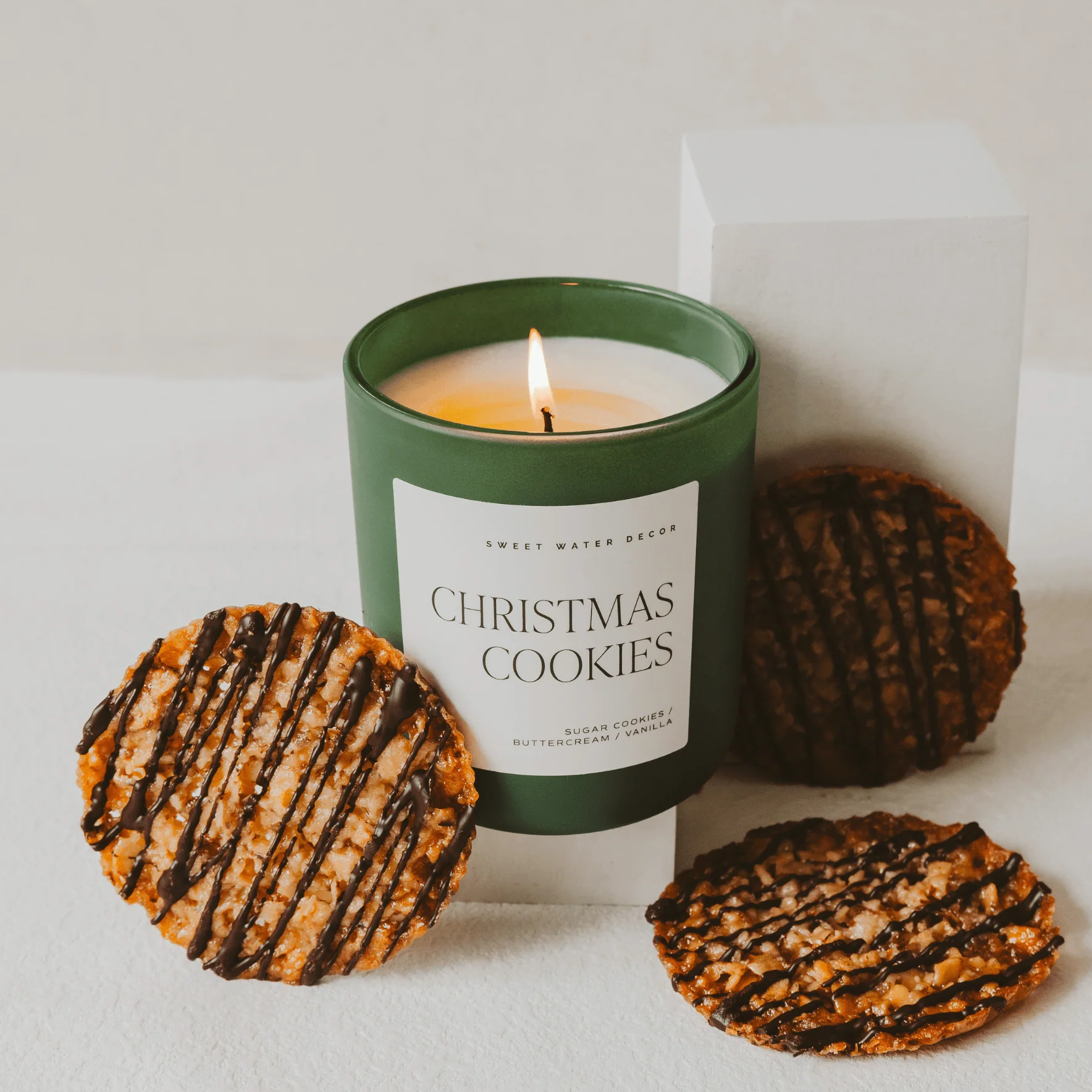Christmas Cookies Soy Candle - Green Matte Jar - 15 oz (Sugar Cookies) - Image 5