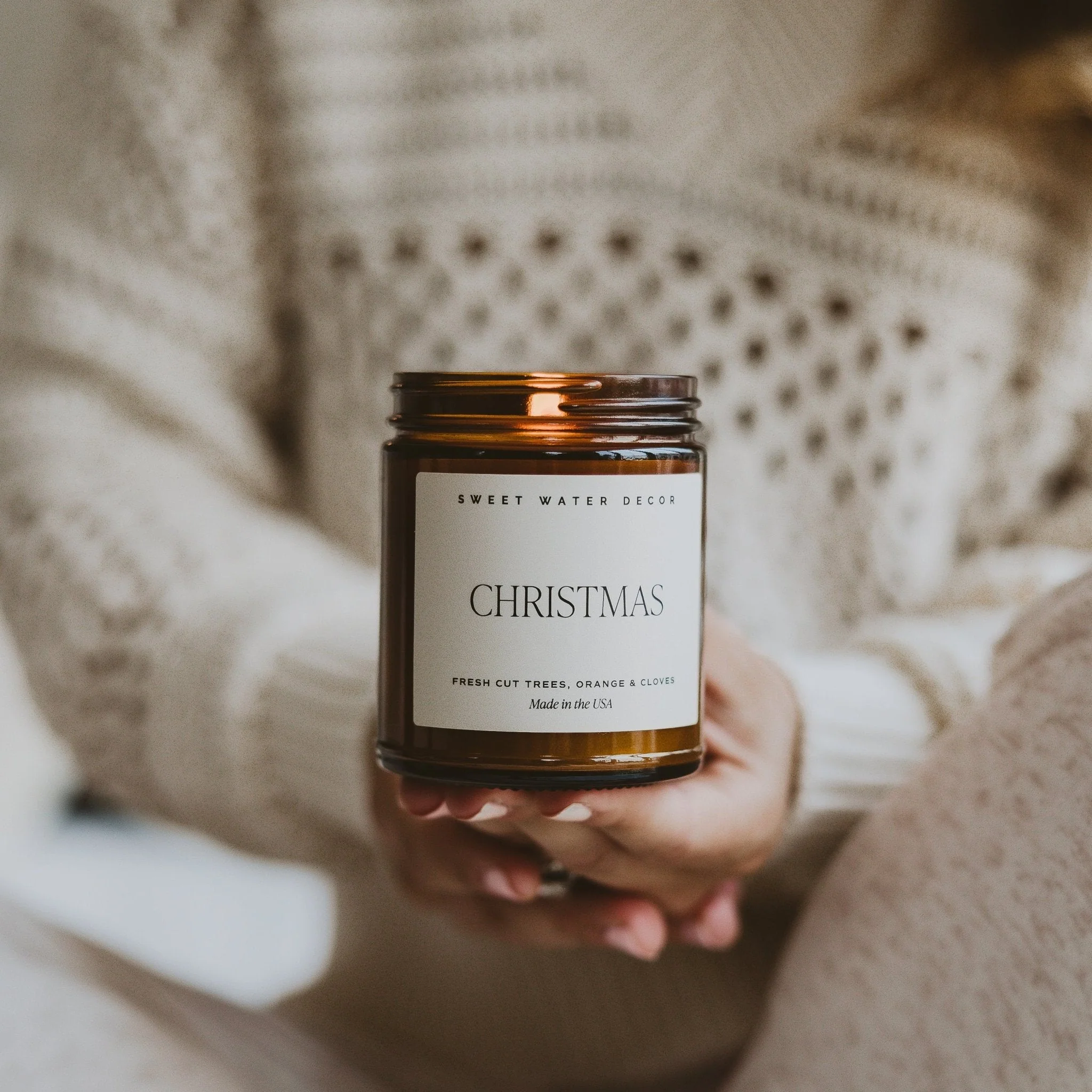 Christmas Soy Candle - Amber Jar - 9 oz - Image 3