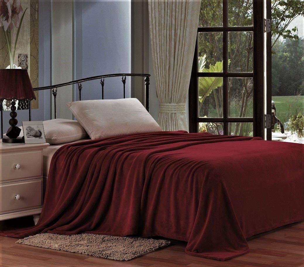 Decor&More Home Essentials Solid Microplush Blanket - Image 2
