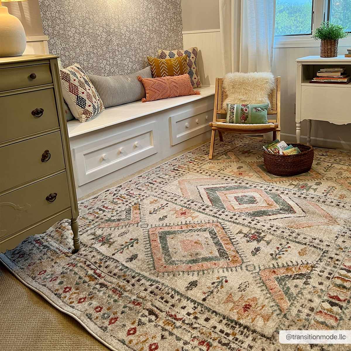 Diem Area Rug Medium Pile Traditional Style - Image 3