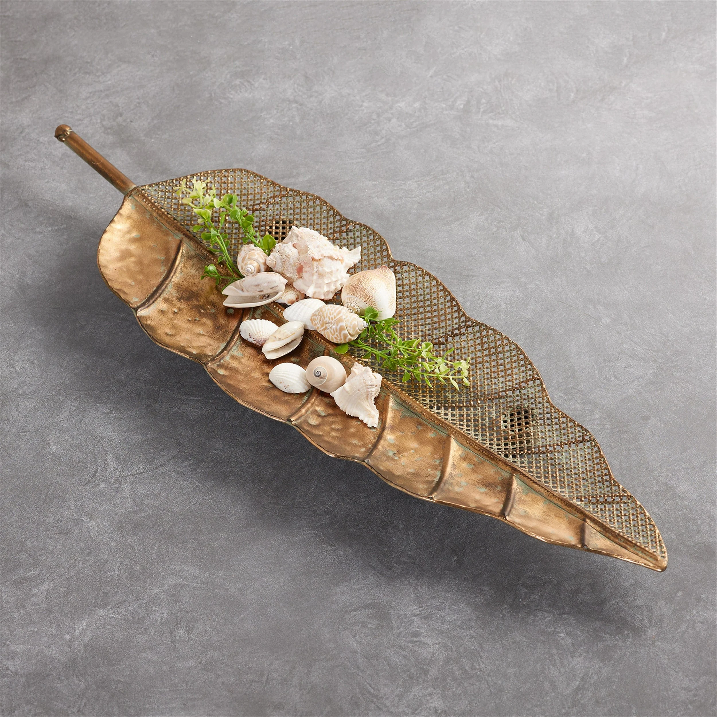 Distressed Metal Leaf Tray (Set of 2)