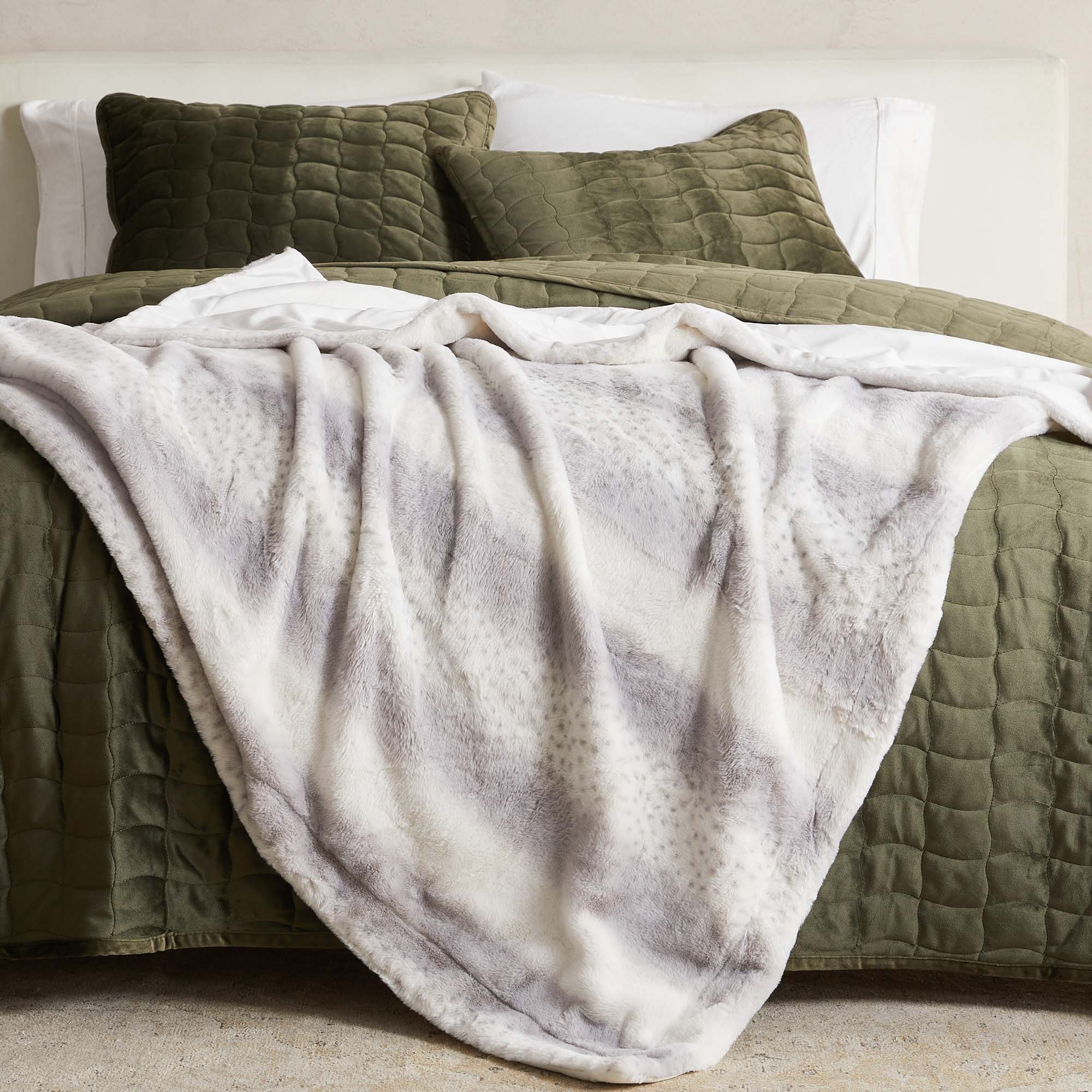 Faux Fur Printed Throw Blanket - Aaliyah Collection - Image 7