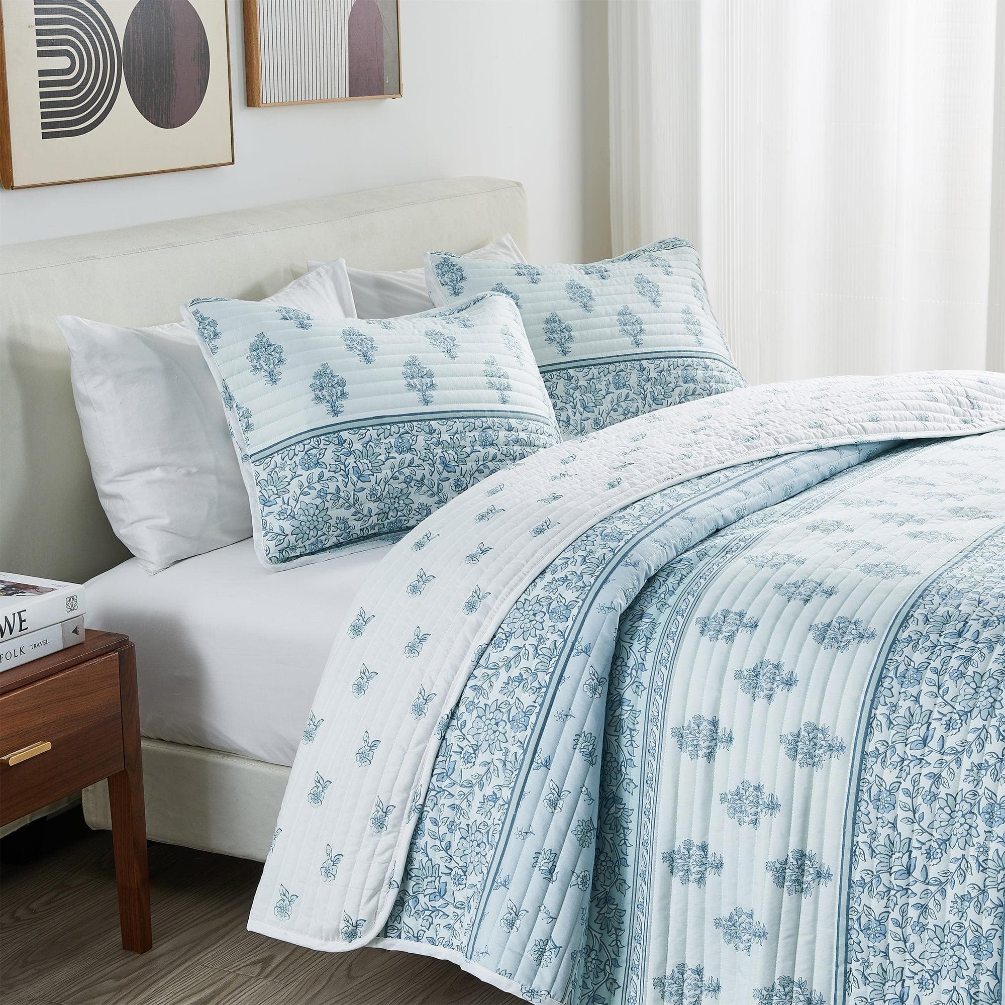 Floral Striped Microfiber Quilt Set - Hermine Collection - Image 9