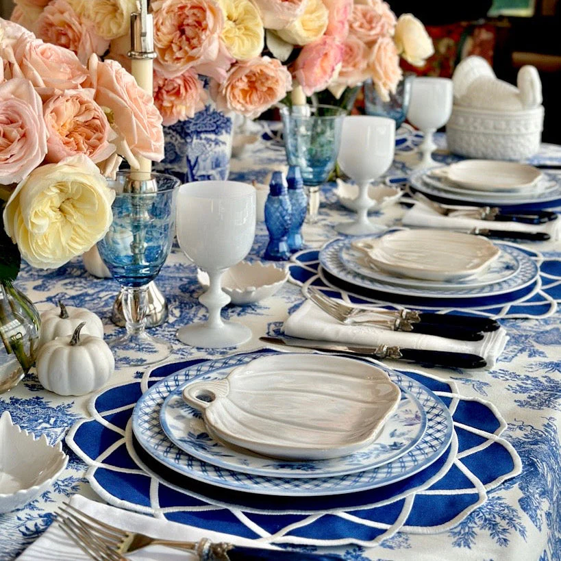 Gather Navy Blue Round Fabric Placemat - Image 4