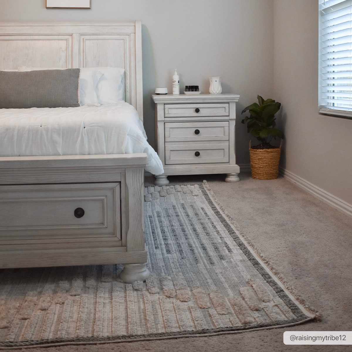 Maulawin High-Low Rustic Rug - Image 15
