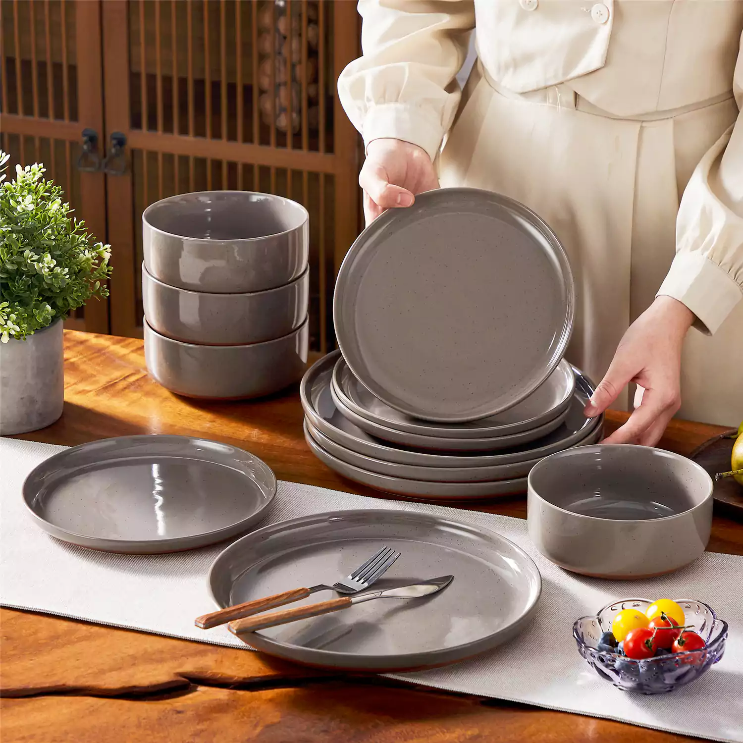 Tara Multicolor 24 Piece Dinnerware Set for 8 - Image 12