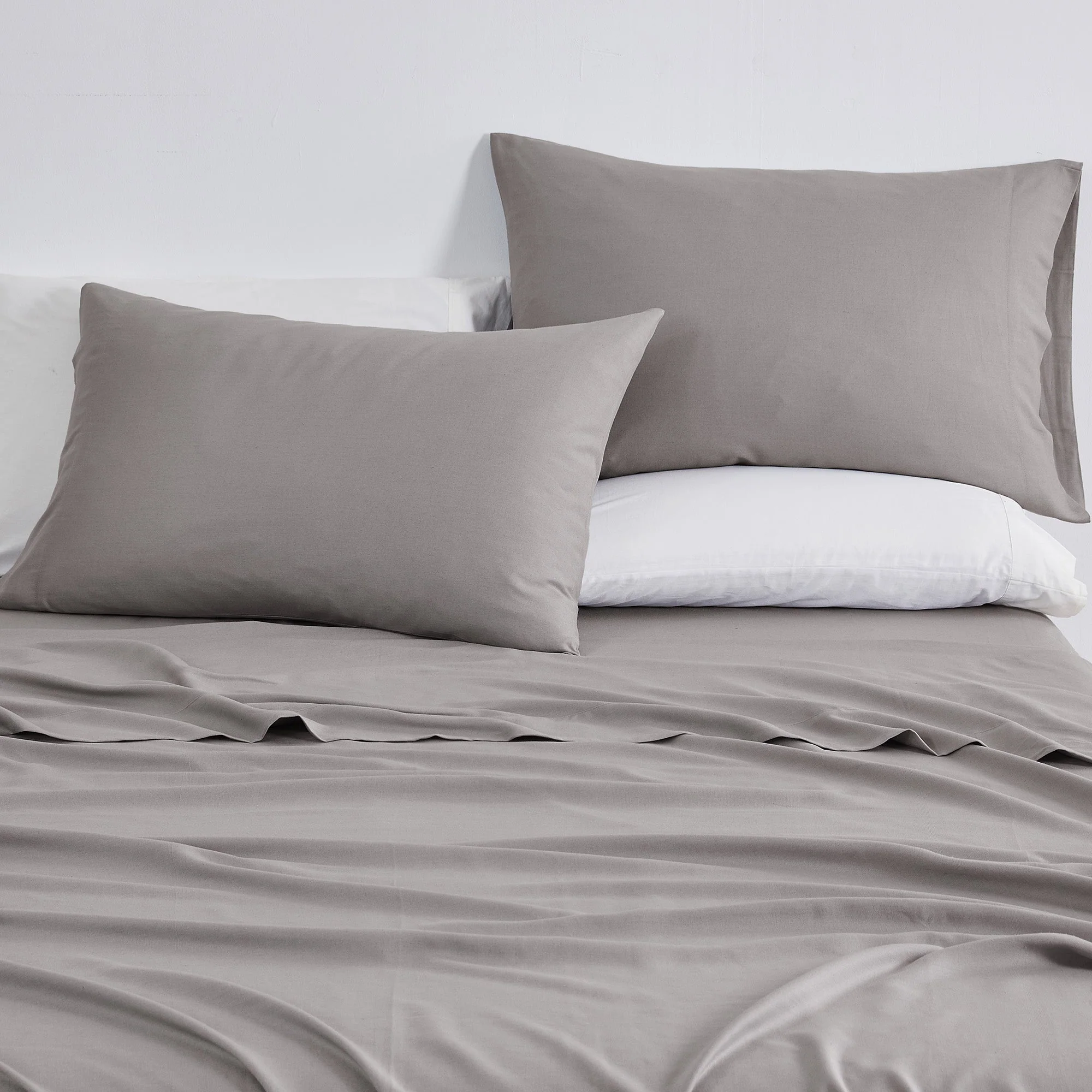 TENCEL™ Lyocell & Linen Blend Sheet Set - Magdalena Collection - Image 27