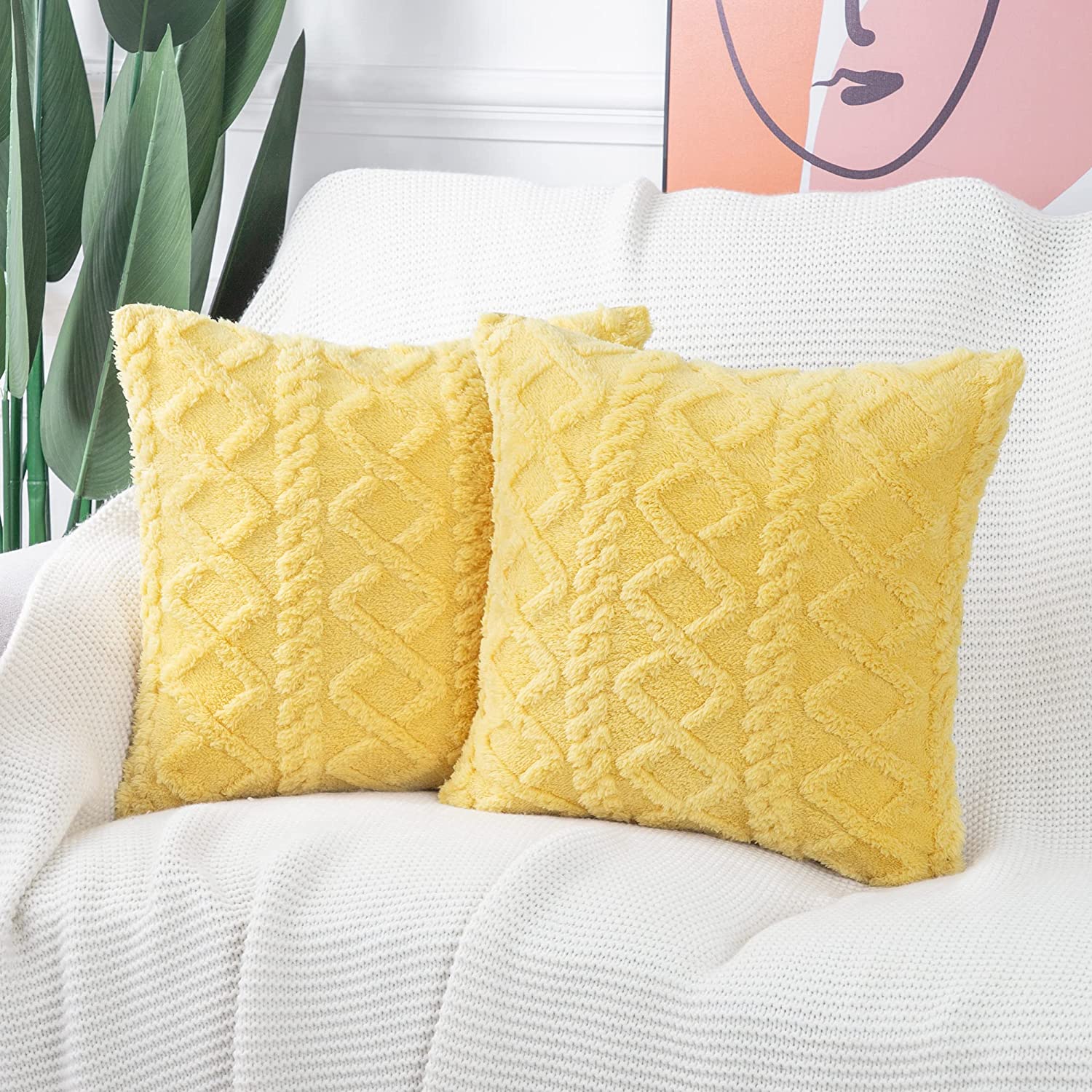 Throw pillow SUPER SOFT 3D FLORAL PATTERN Fur Pack of 1 throw pillow WITH 450g insert 18"x18"