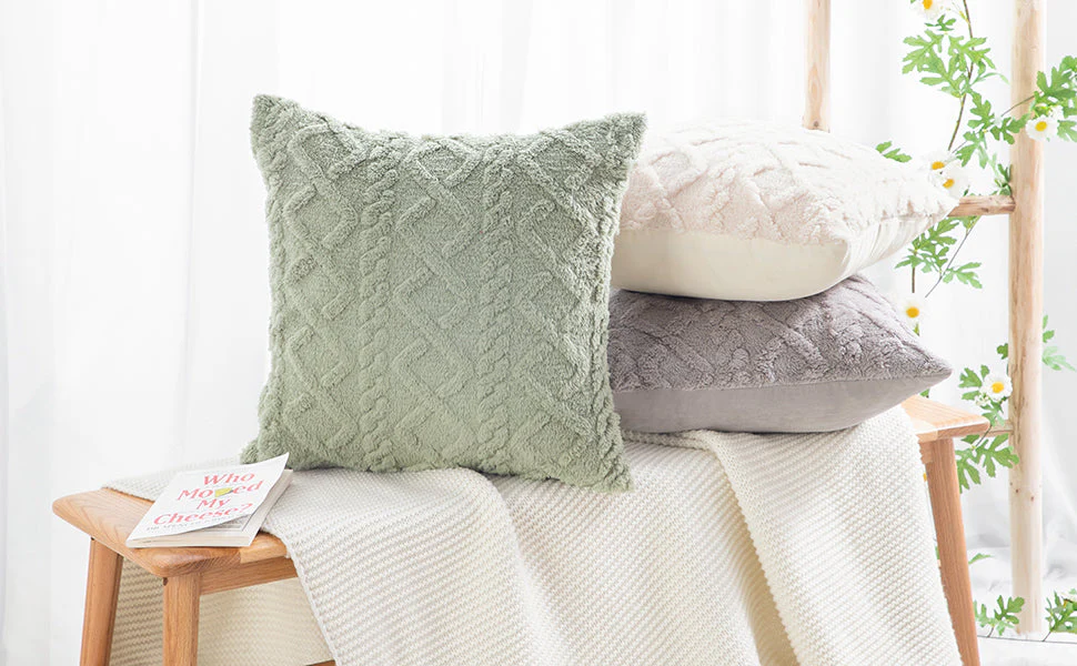 Throw pillow SUPER SOFT 3D Geometric PATTERN Fur Pack of 2 throw pillows WITH 450g insert 18"x18" - Image 27