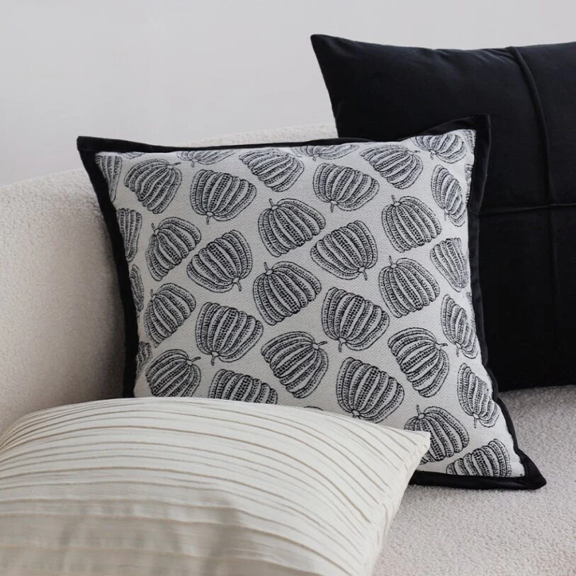 Tranquil Touches: Pack of 1 Throw Pillows with Inserts - Image 13