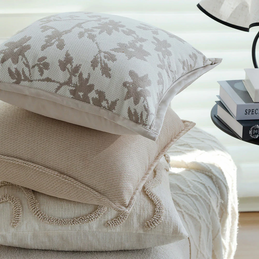 Tranquil Touches: Pack of 1 Throw Pillows with Inserts - Image 50