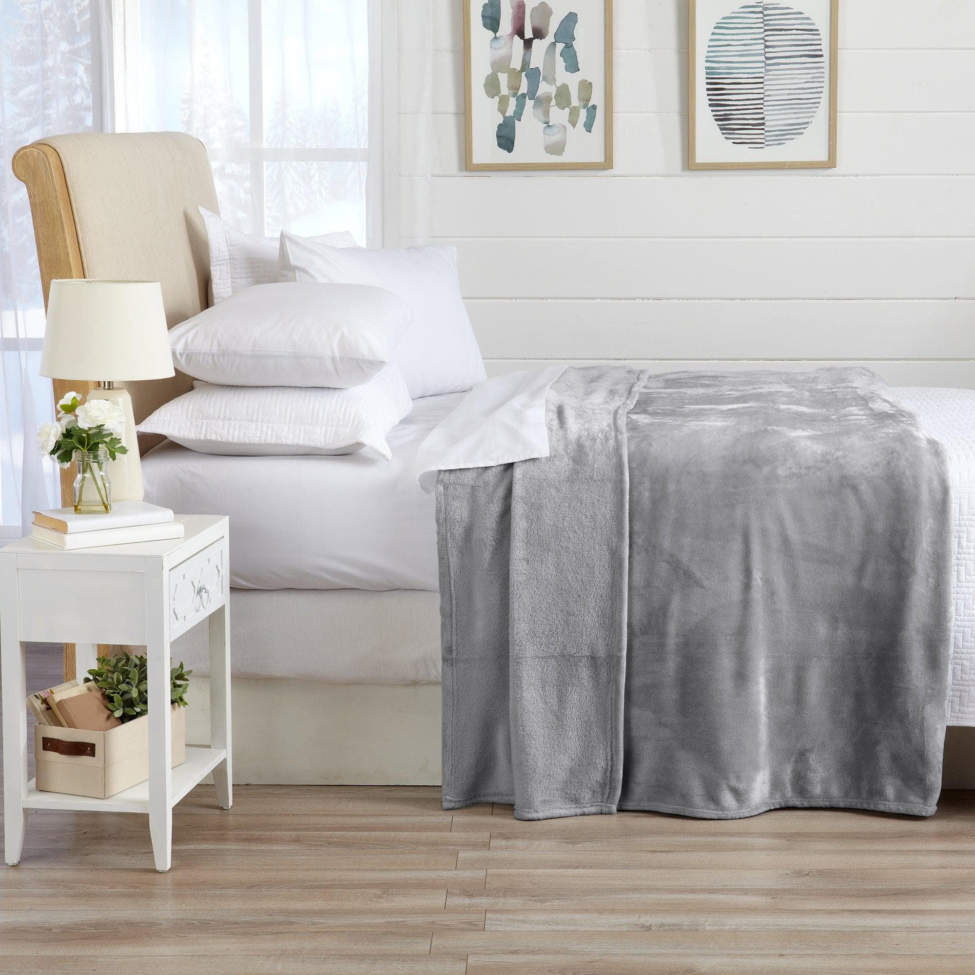 Velvet Plush Blanket - Avianna Collection - Image 15