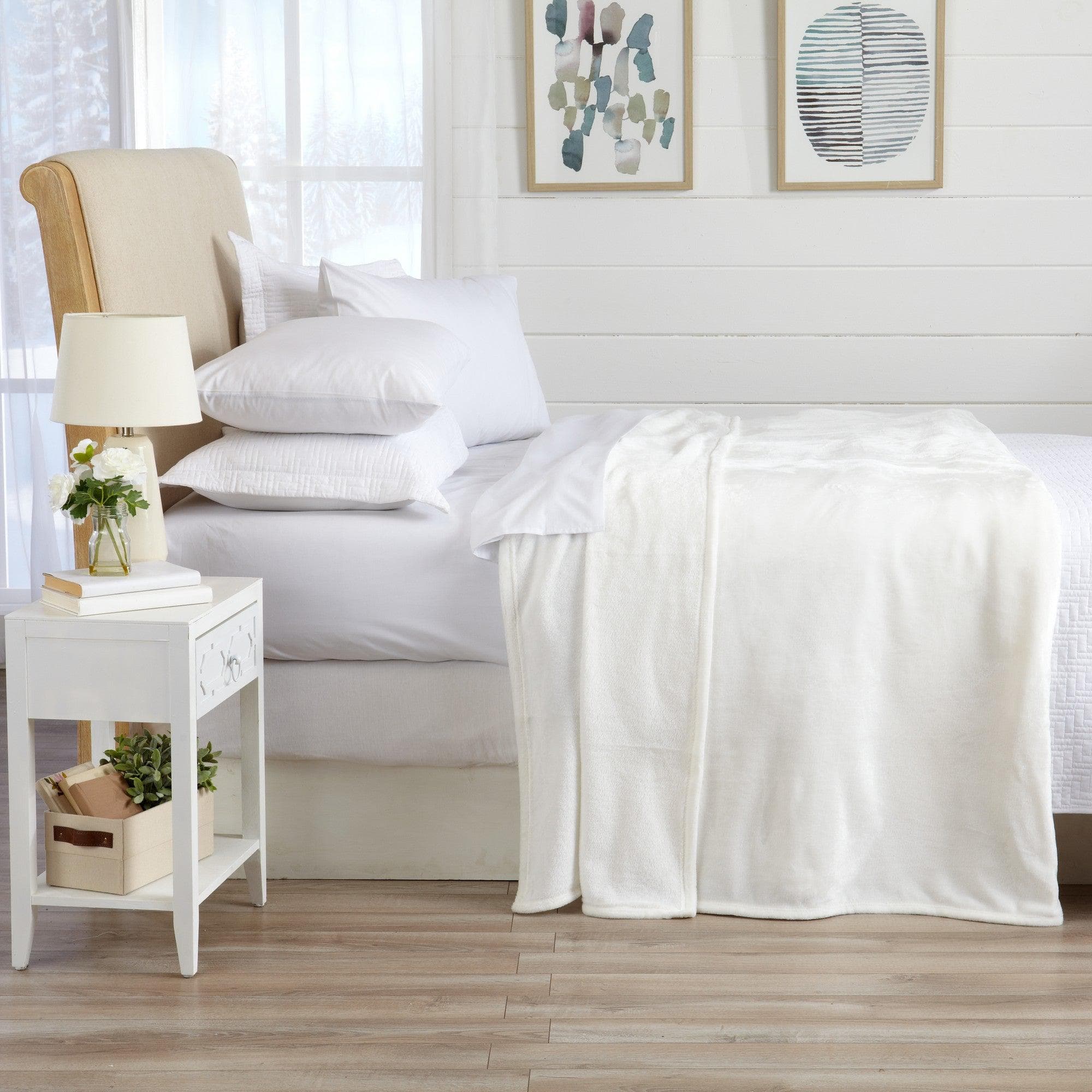 Velvet Plush Blanket - Avianna Collection - Image 39