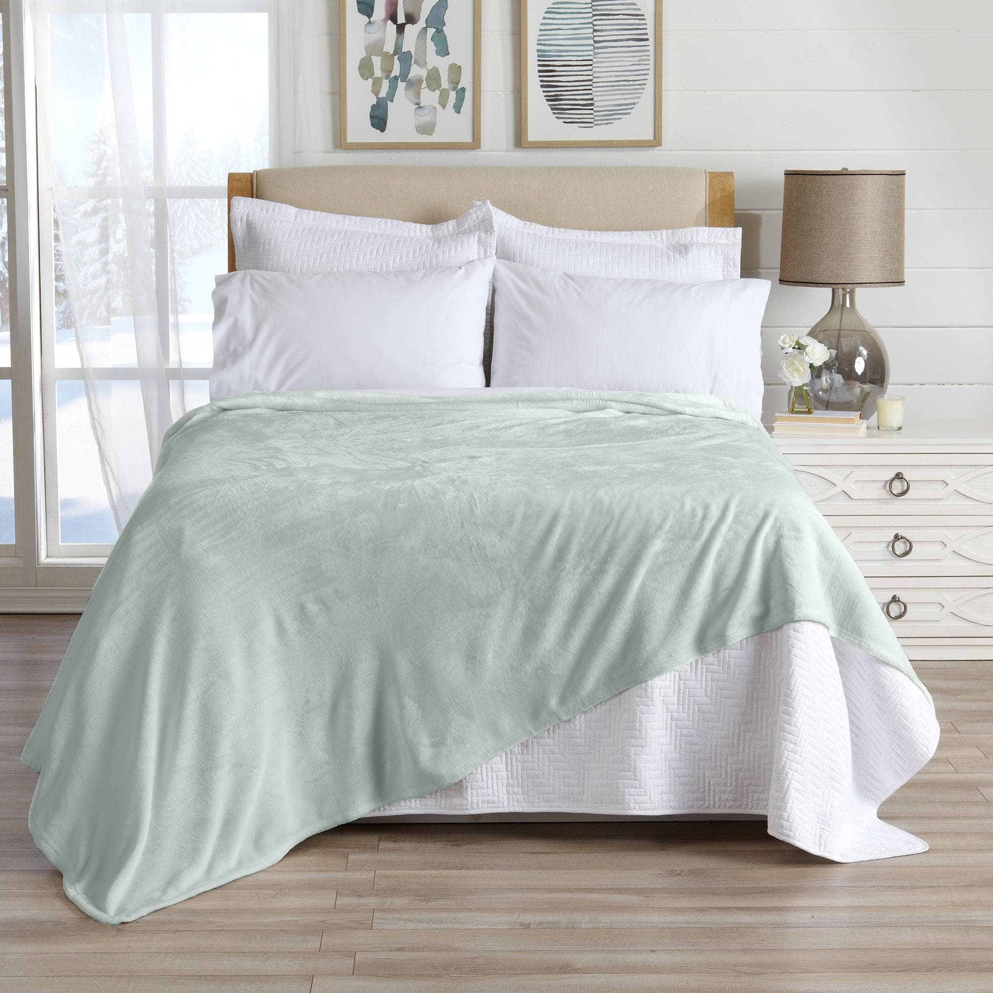 Velvet Plush Blanket - Avianna Collection - Image 49