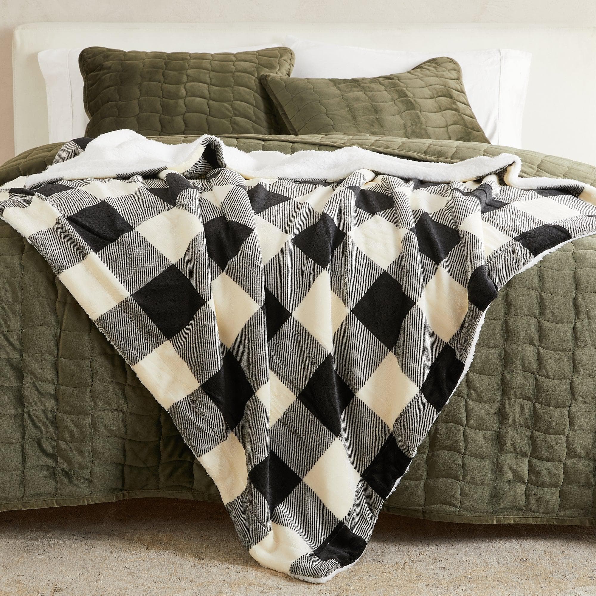 Velvet Plush Sherpa Luxury Bed Blanket - Kinsley Collection - Image 141
