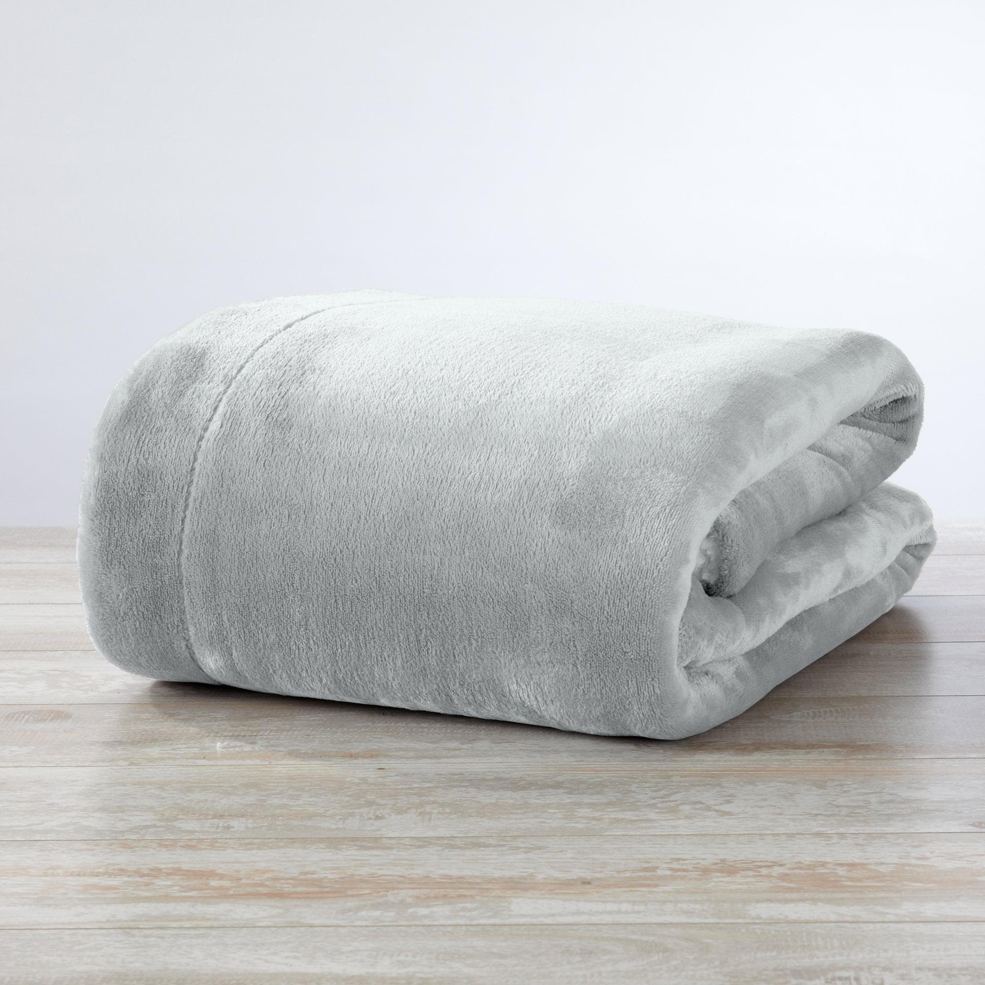 Velvet Plush Sherpa Luxury Bed Blanket - Kinsley Collection - Image 54